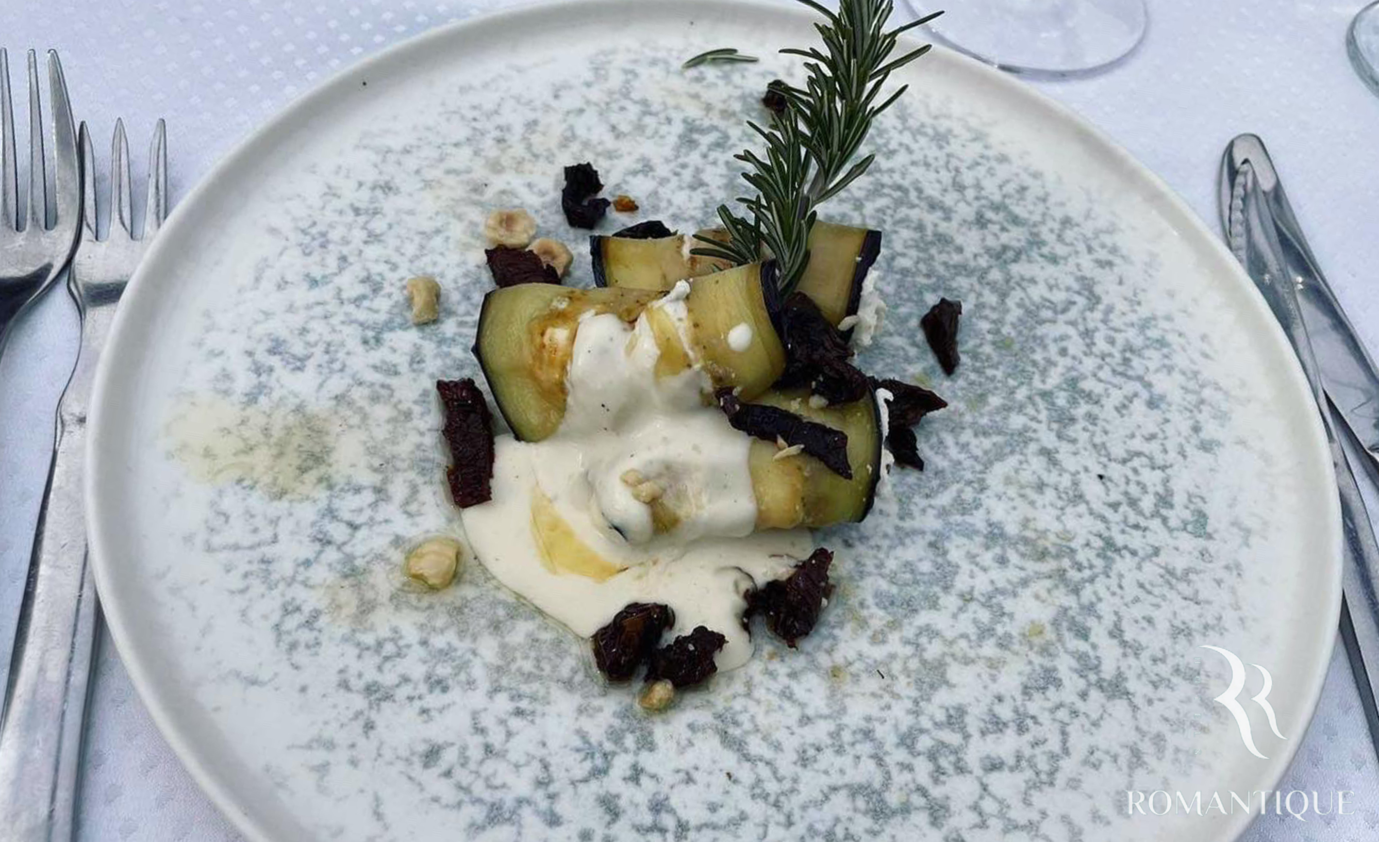 Dining Image 5