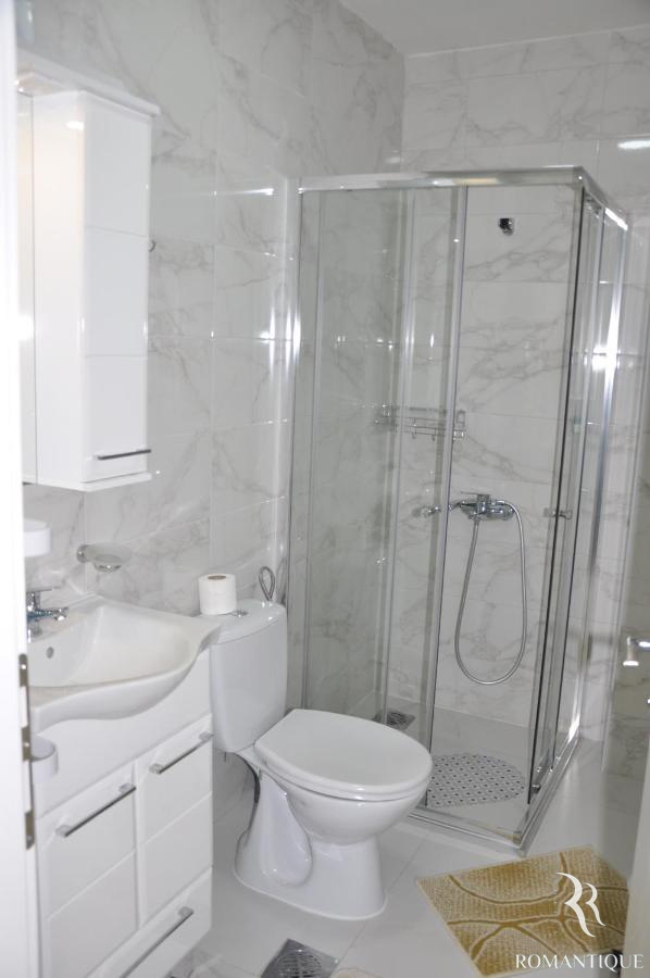 Gallery Image 20