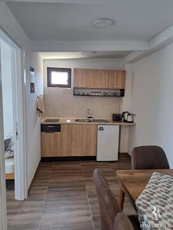 Gallery Image 25